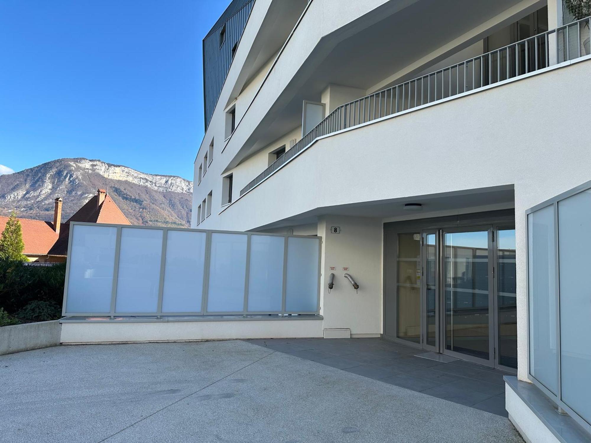 Lac Arte Postale Annecy Ngoại thất bức ảnh