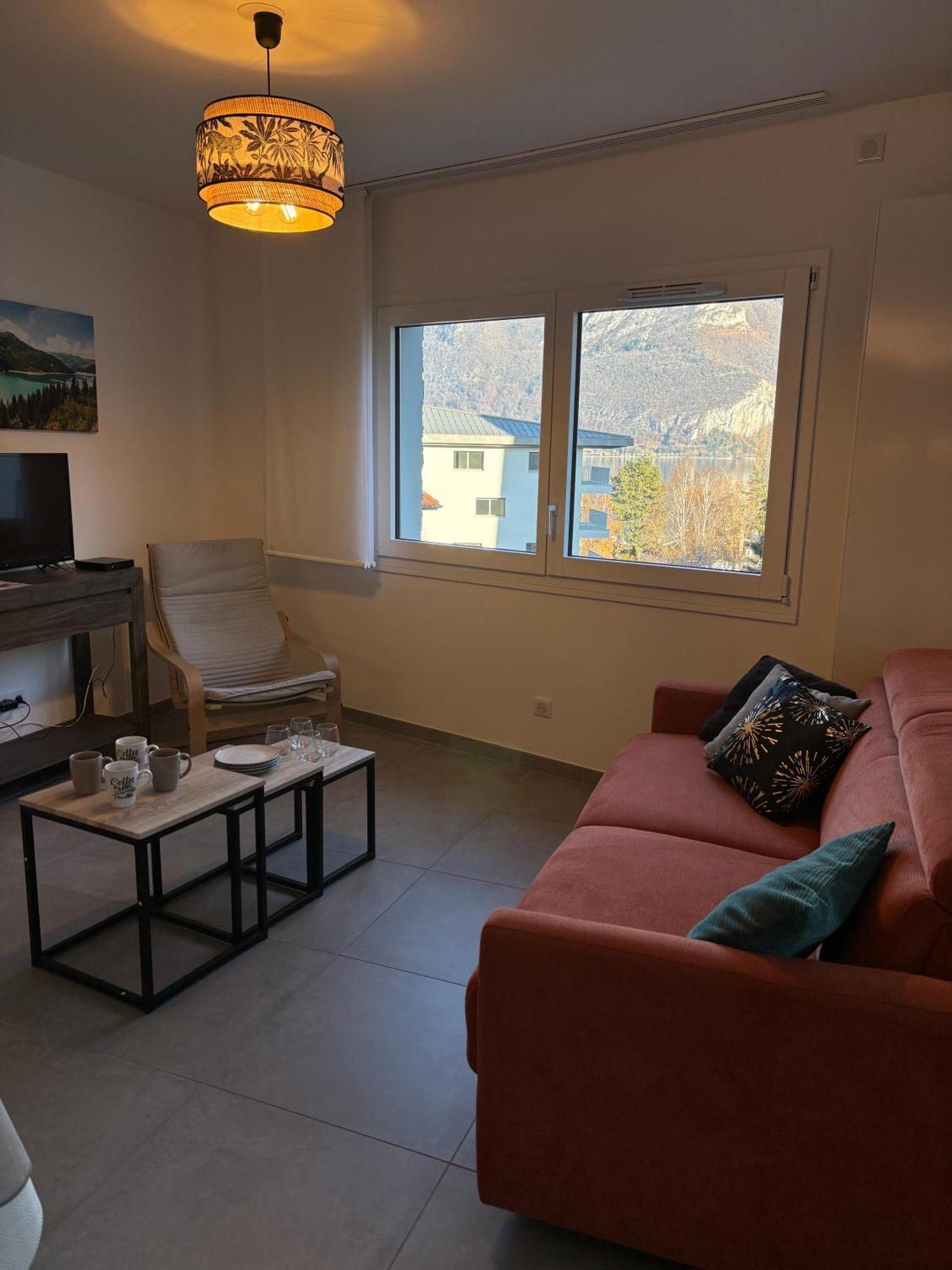 Lac Arte Postale Annecy Ngoại thất bức ảnh