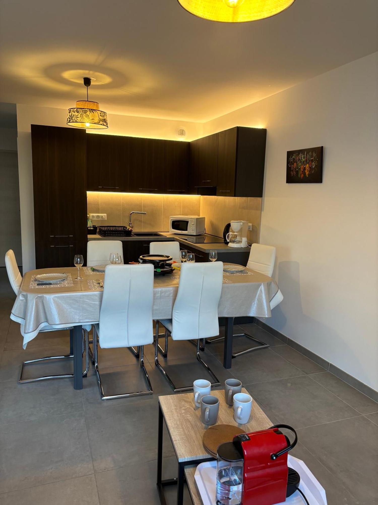 Lac Arte Postale Annecy Ngoại thất bức ảnh
