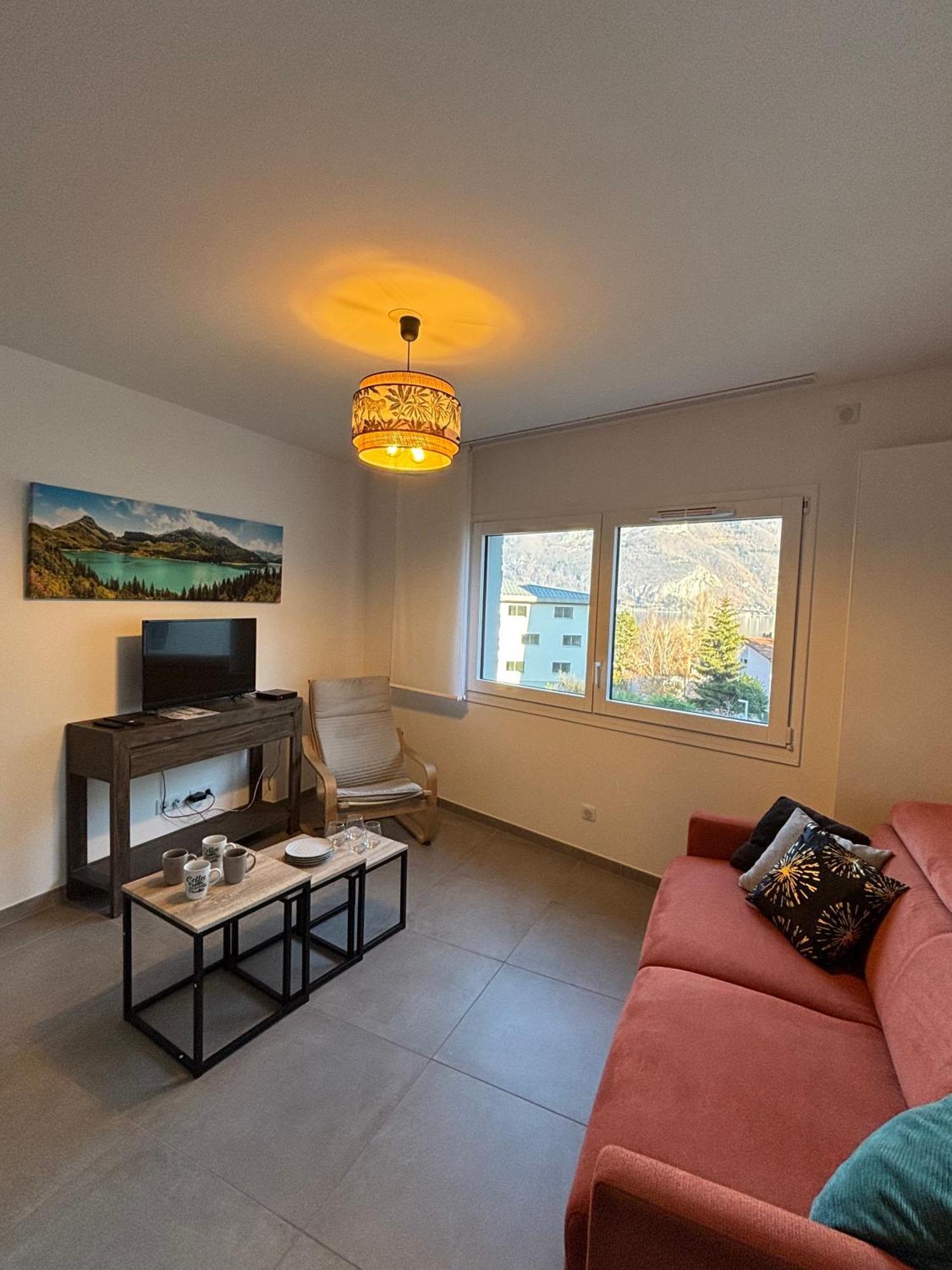 Lac Arte Postale Annecy Ngoại thất bức ảnh